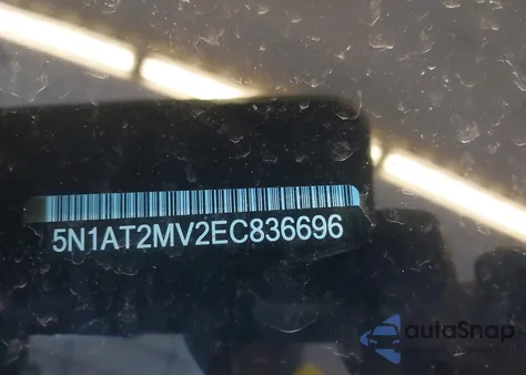 2014 Nissan Rogue Sl z USA, uszkodzony, nr VIN 5N1AT2MV2EC836696